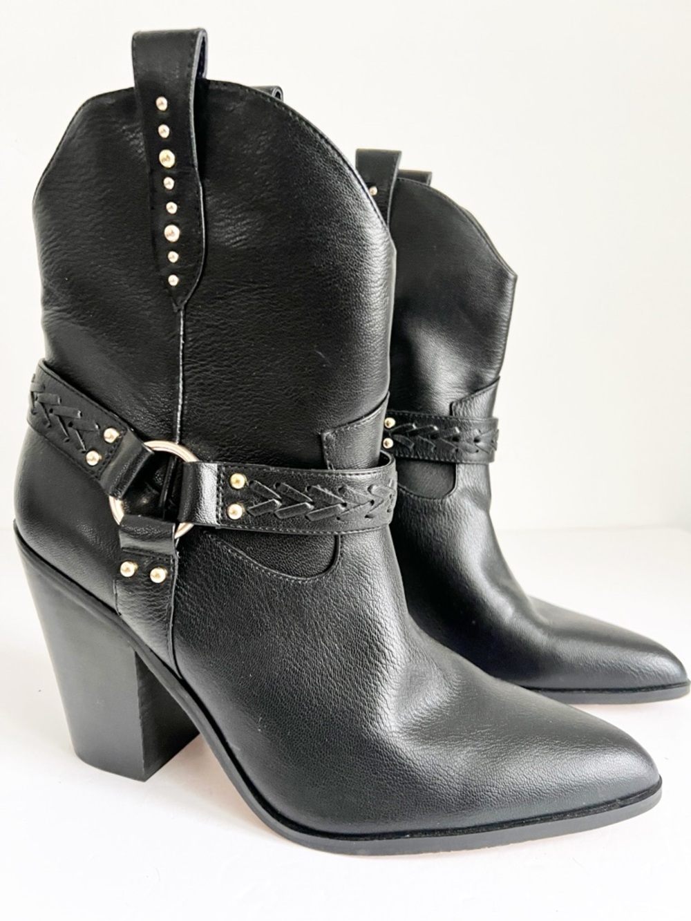 SZ 11 Jessica Simpson Black Western-Inspired Leather Ankle Boots Gold Studs
